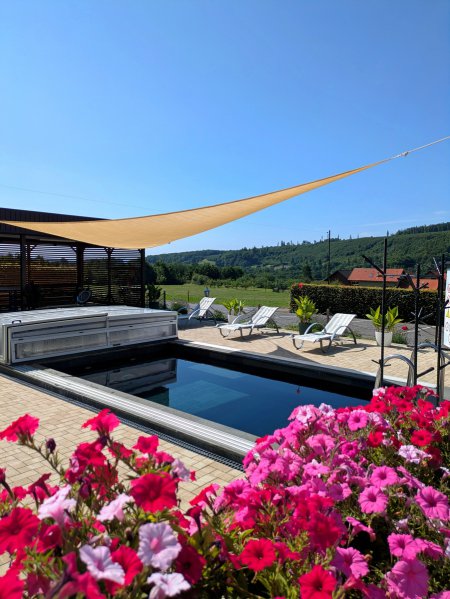 Piscină